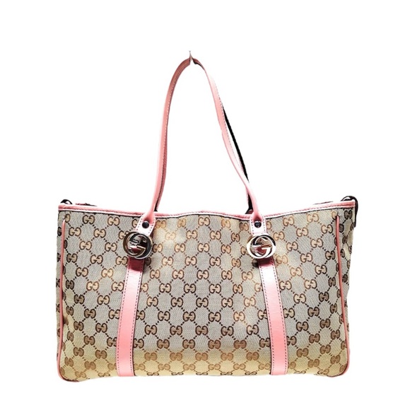 Gucci Handbags - Gucci Shoulder Bag